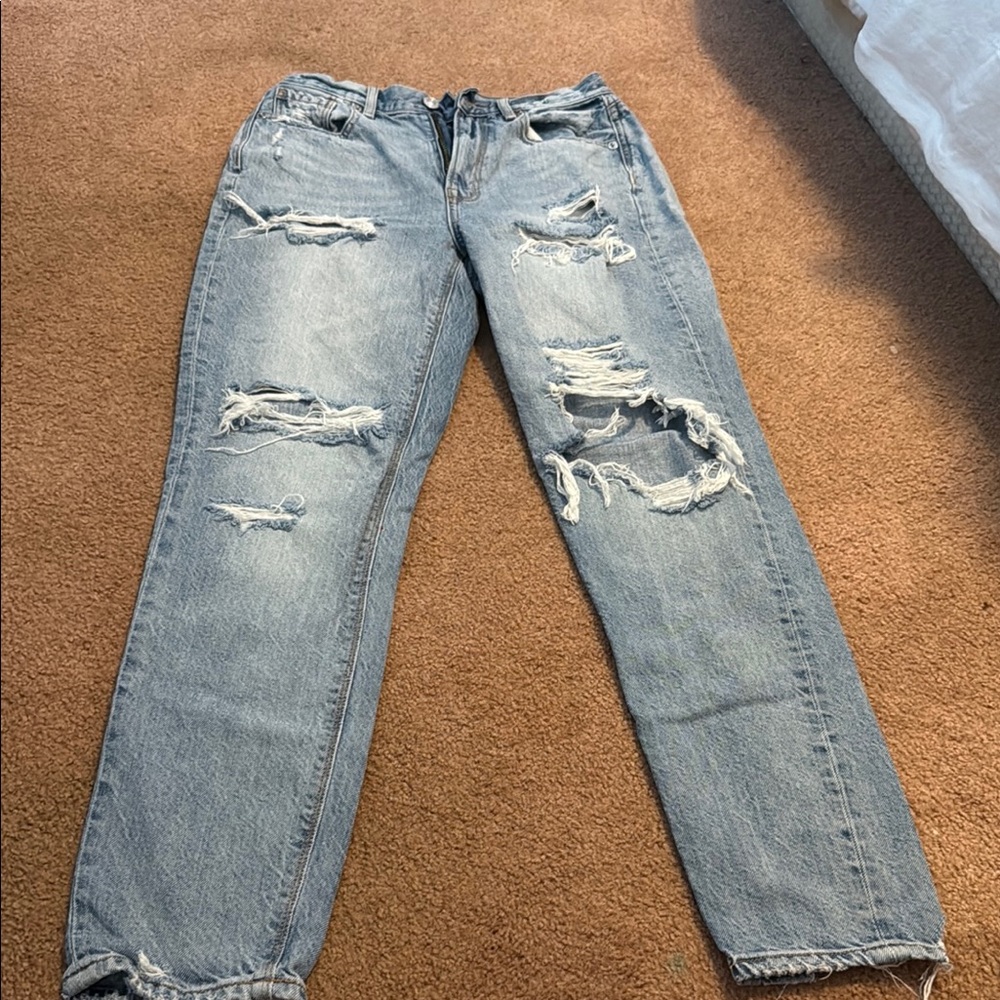 American Eagle Outfitters Ripped Mom Jeans